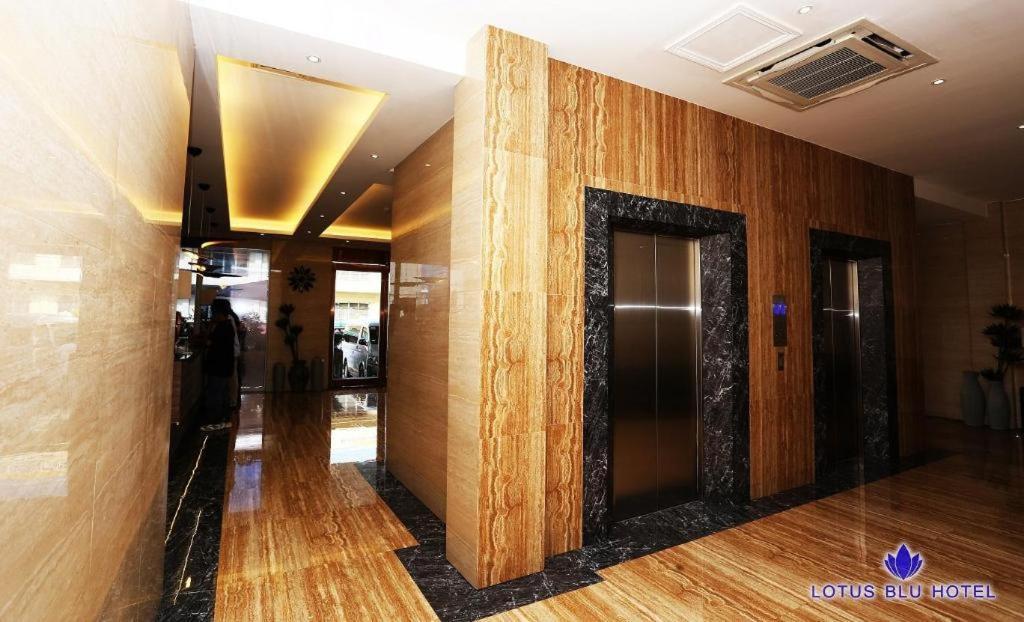 Lotus Blu Hotel Legazpi Zewnętrze zdjęcie