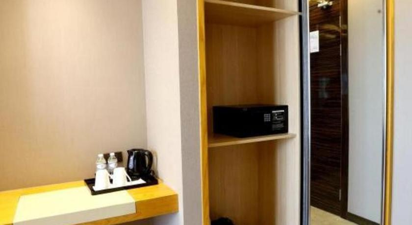 Lotus Blu Hotel Legazpi Zewnętrze zdjęcie