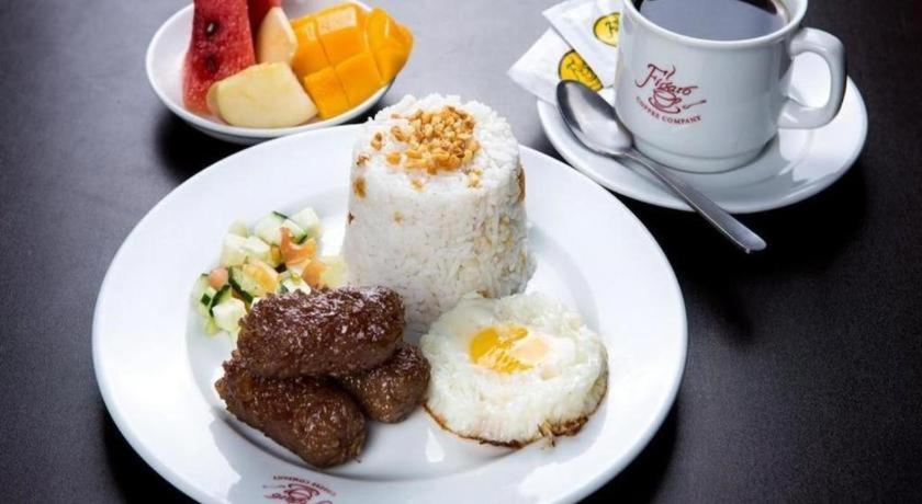 Lotus Blu Hotel Legazpi Zewnętrze zdjęcie