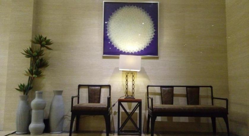 Lotus Blu Hotel Legazpi Zewnętrze zdjęcie